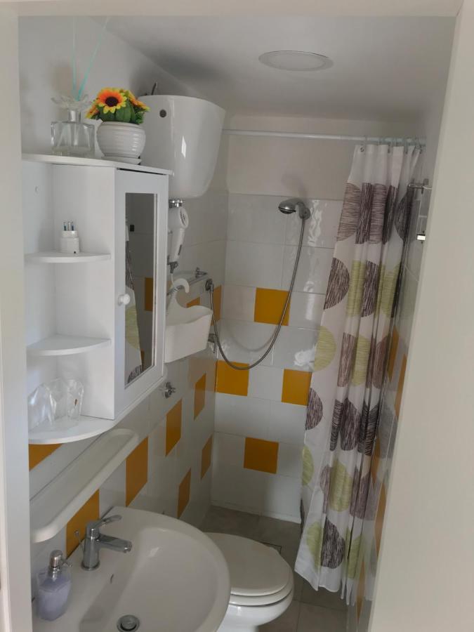 Casa Vacanze Flora Peschici Εξωτερικό φωτογραφία